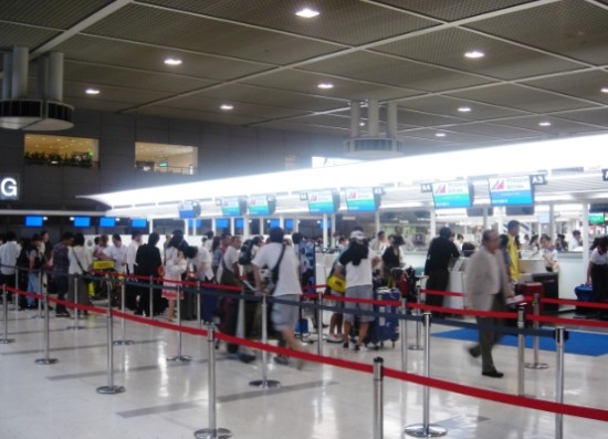 成田空港で退去命令のタイ人が逃走！東京入国管理局と千葉県警が捜索中！